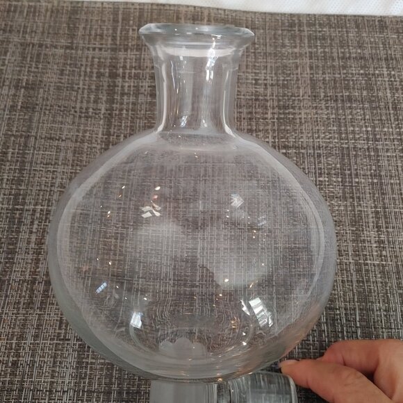 Liquor Glass Decanter with Frosted Sphere Ball Stopper - Picture 3 of 6